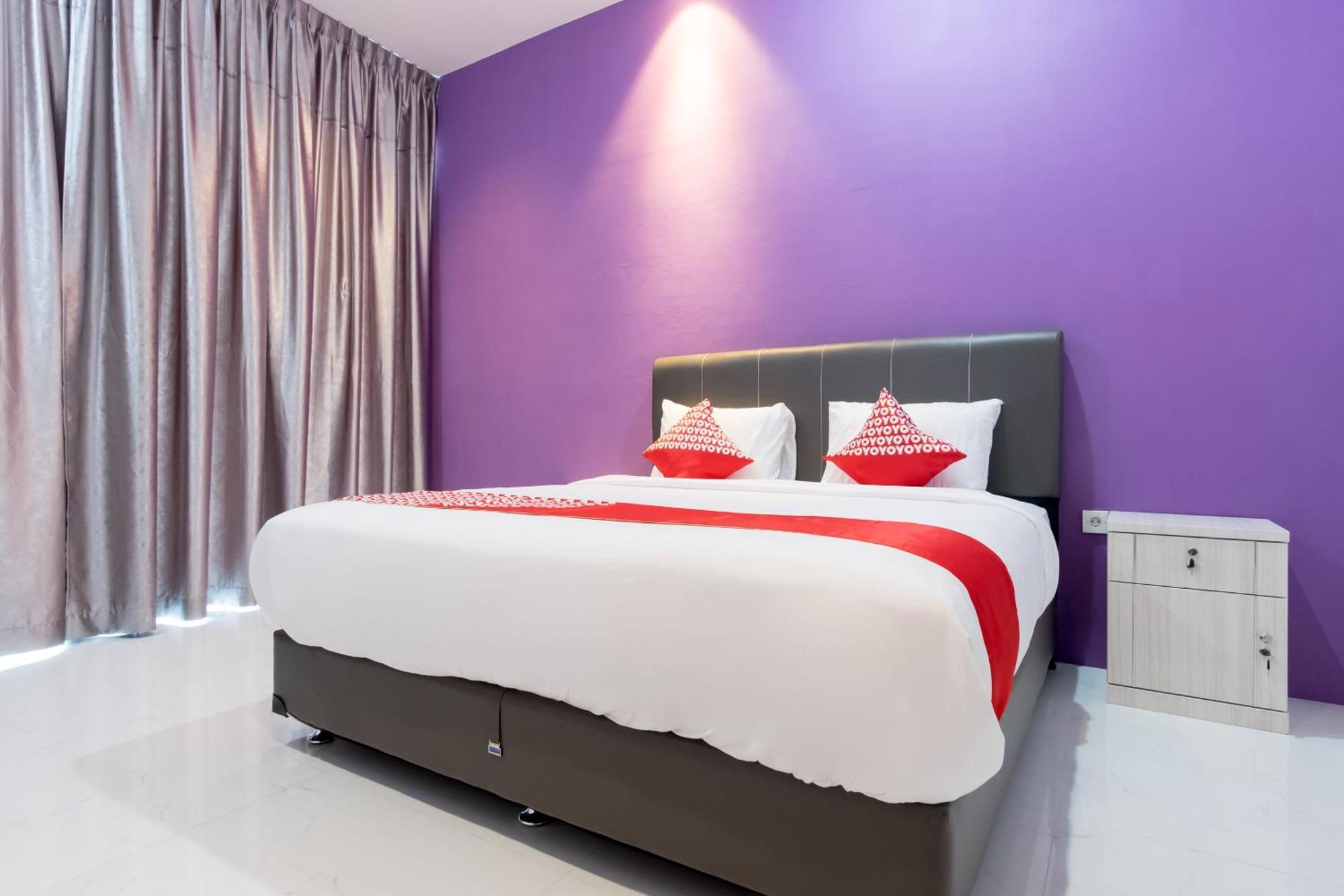 Super Oyo 839 Royal Guest House Medan Bagian luar foto