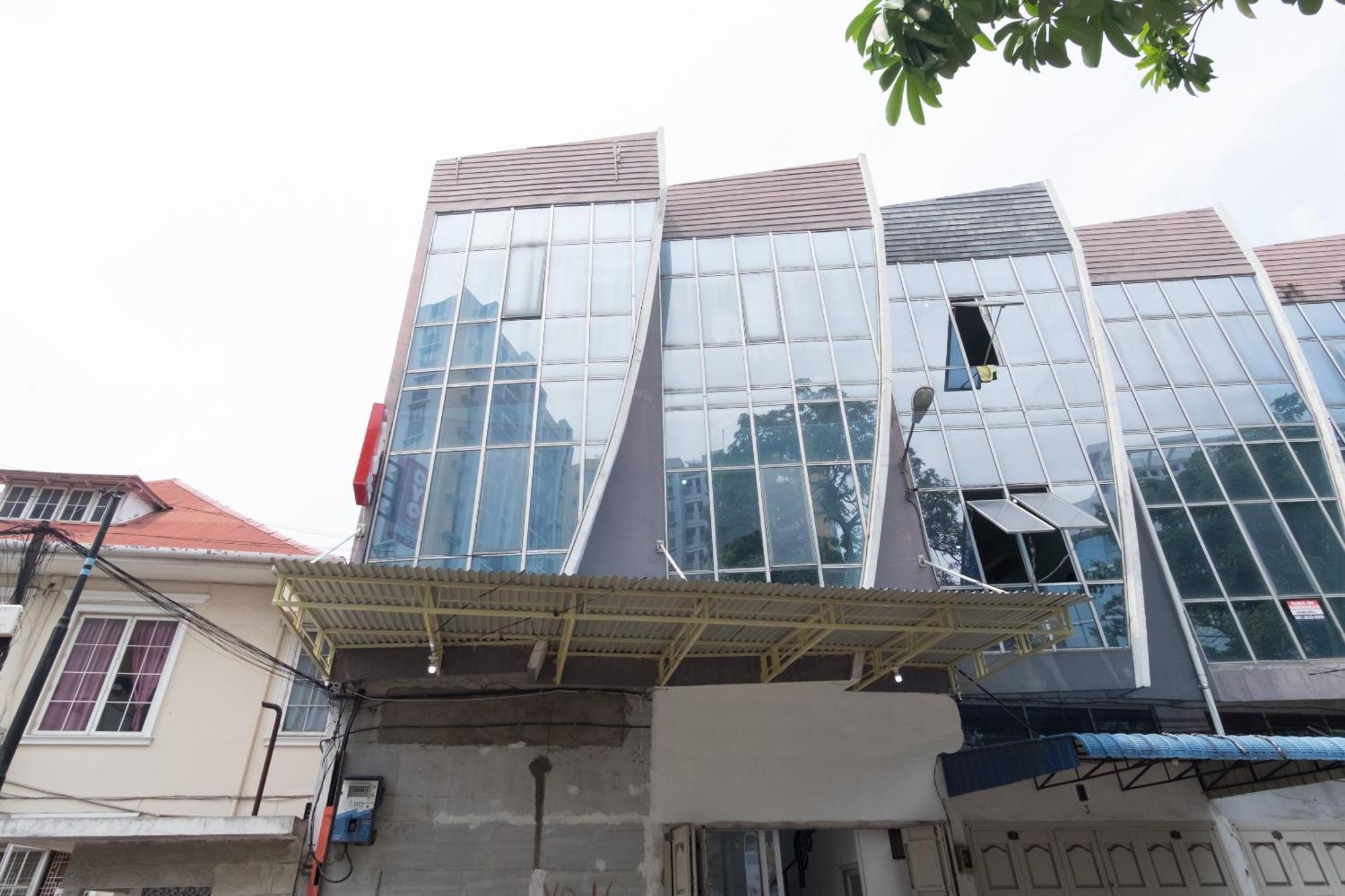 Super Oyo 839 Royal Guest House Medan Bagian luar foto