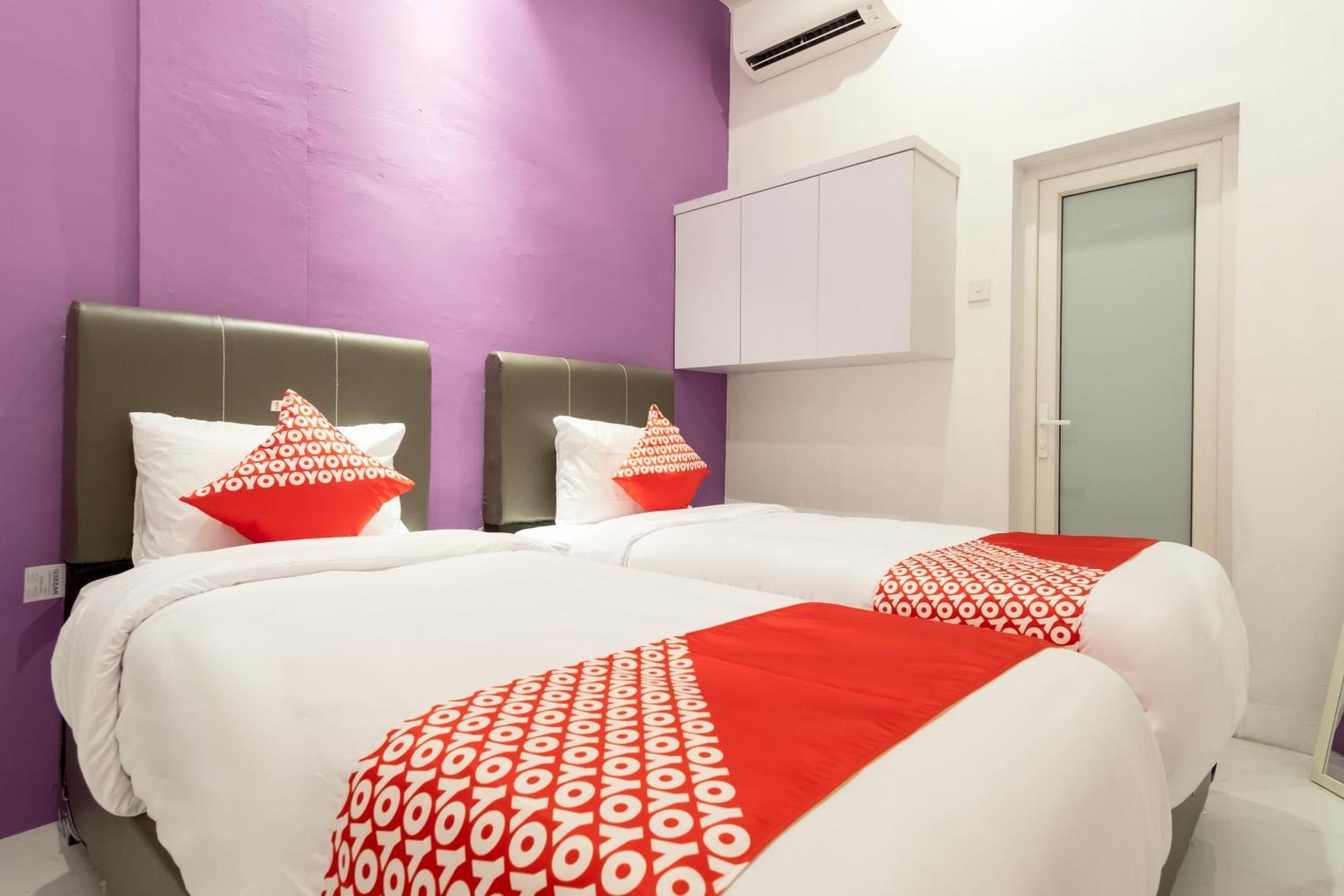 Super Oyo 839 Royal Guest House Medan Bagian luar foto